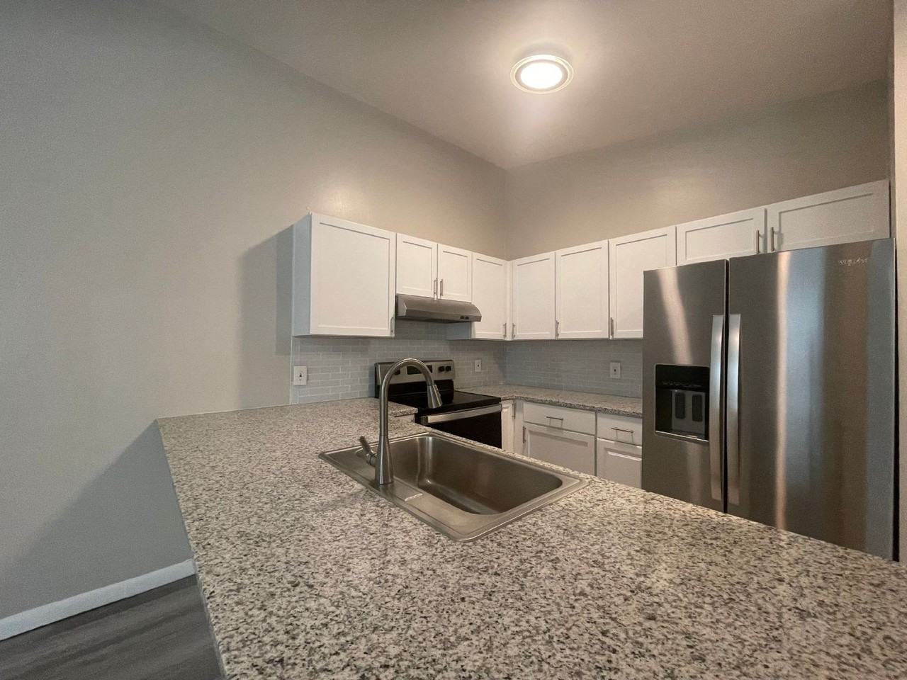 8201 Sunset Ave A - 1 - Photo 5 of 10