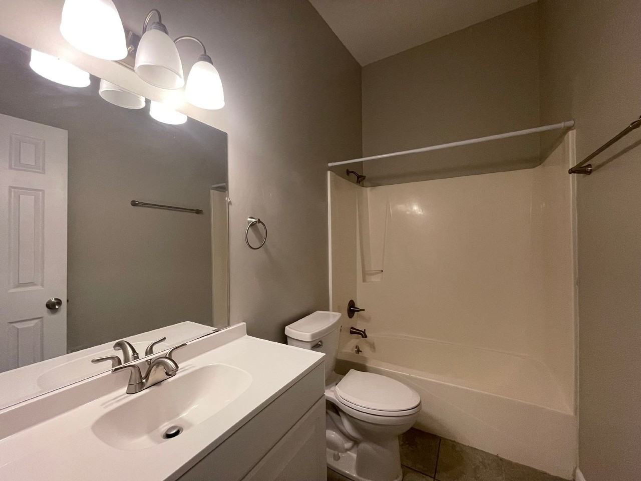 8201 Sunset Ave A - 1 - Photo 7 of 10