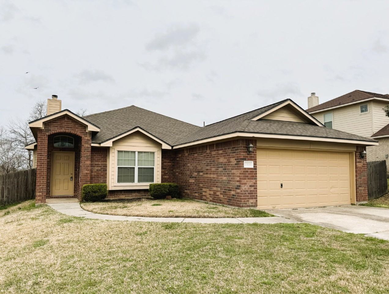 13196 Miller Ln - Photo 6 of 40