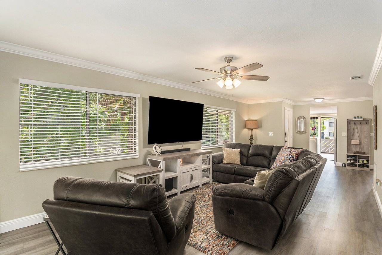12308 Eagleswood Dr Apt D - Photo 6 of 33