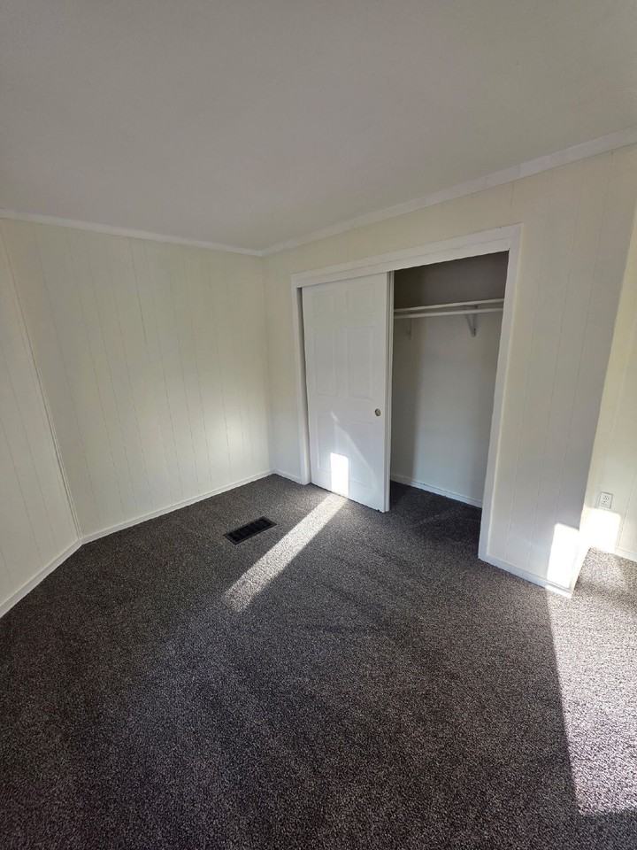 20 Myrtle Hill Park #DOWN - Photo 3 of 5