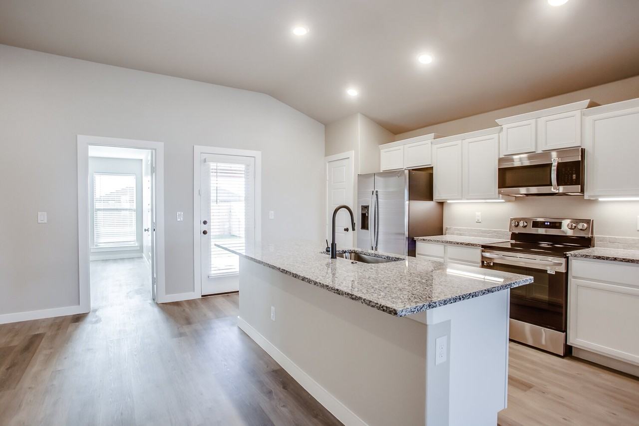 13206 Terrell Ave - Photo 5 of 18