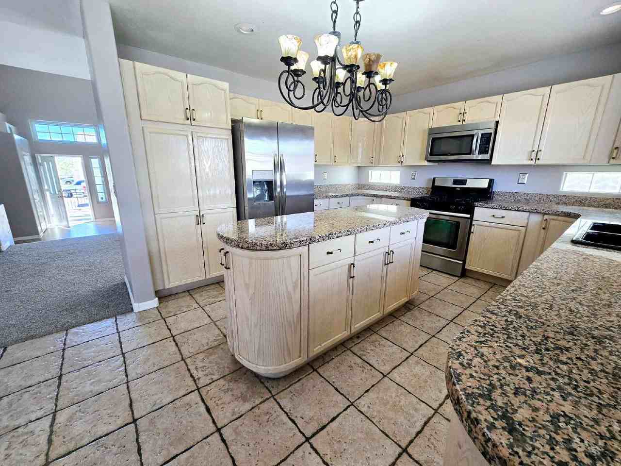 3759 Funston Way - Photo 6 of 31