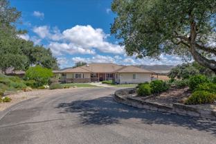 688 Willow Rd - Photo 1 of 1