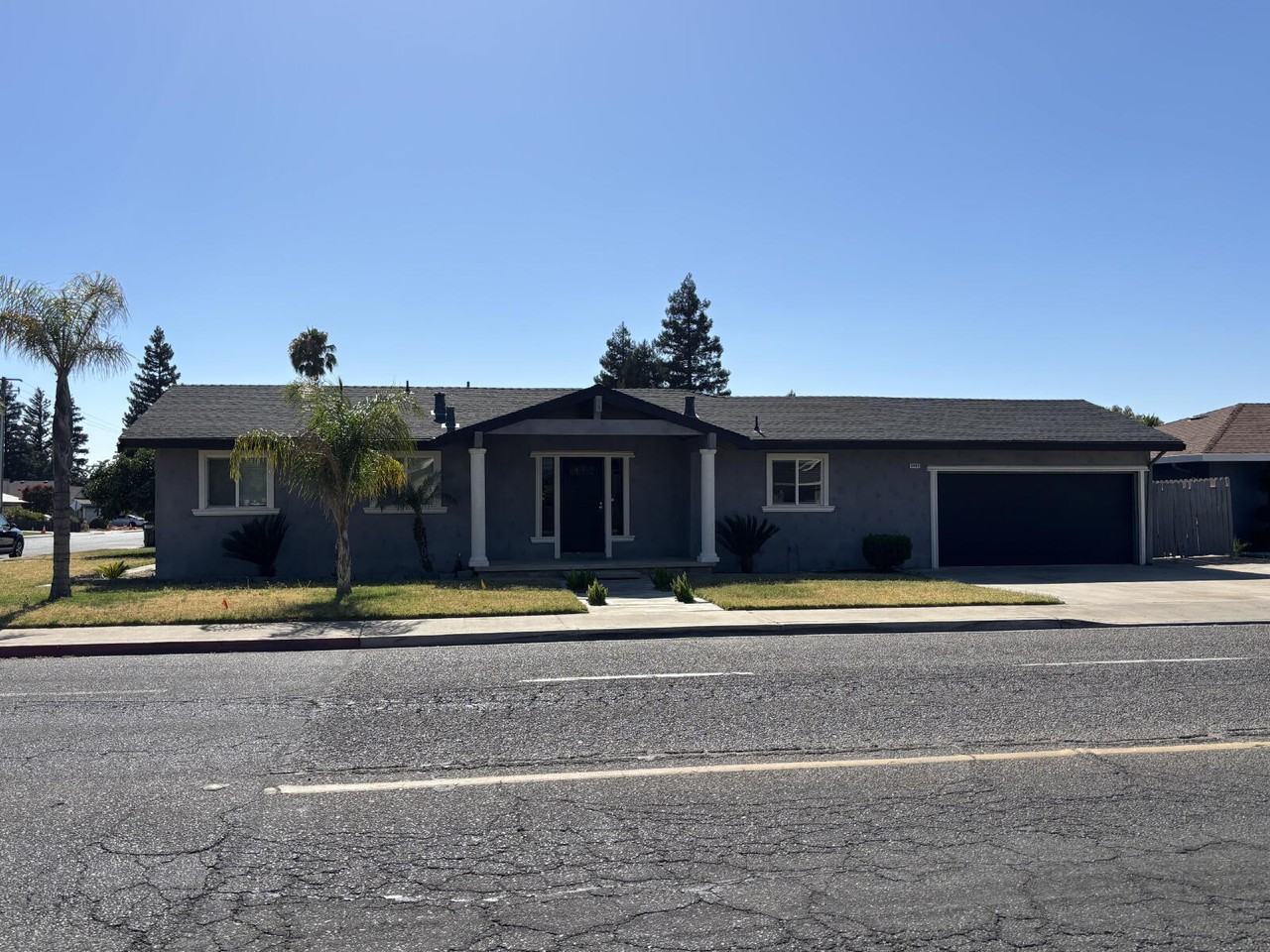 2405 Dels Ln - Photo 3 of 24