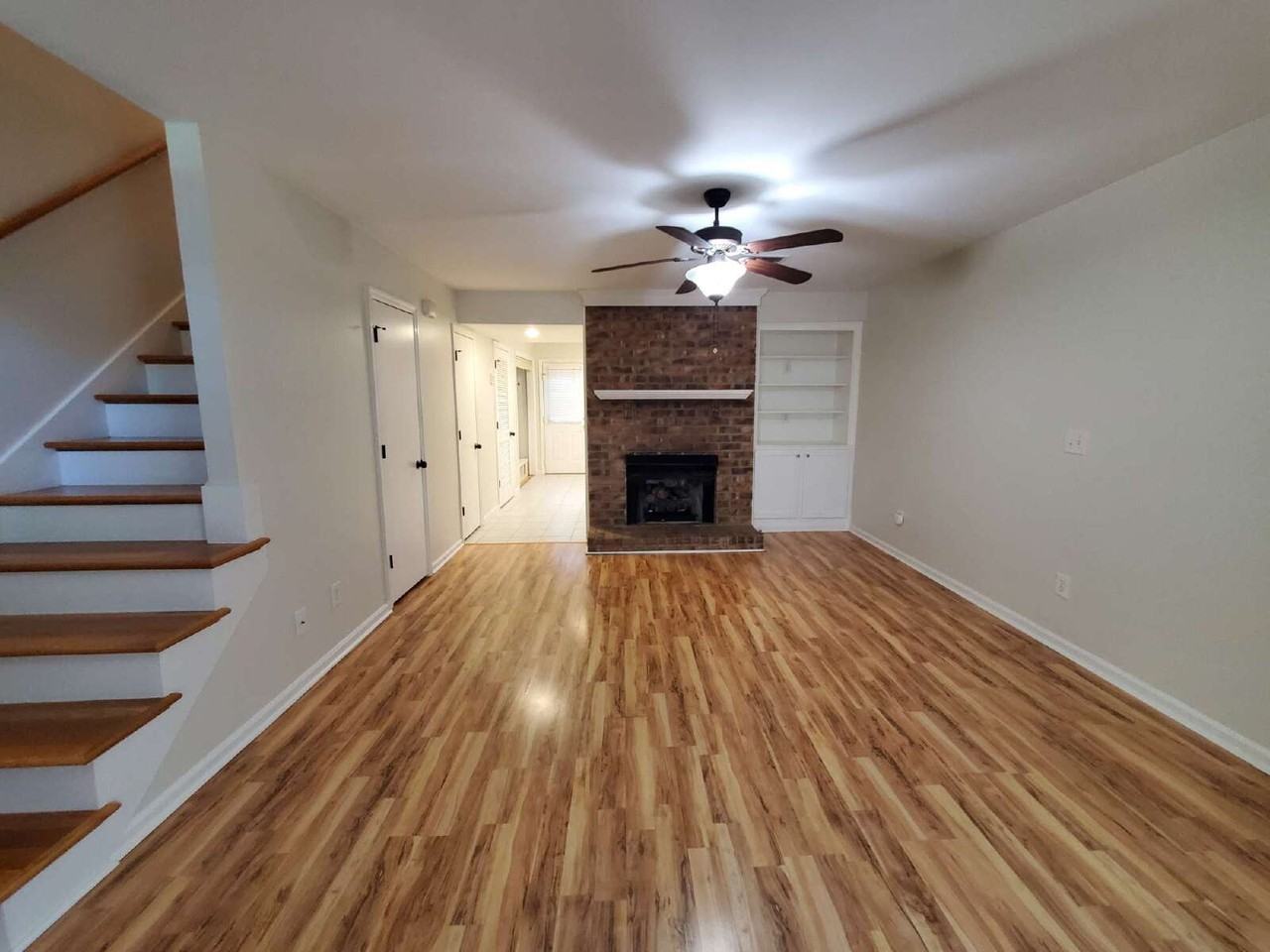 250 Sanders Ferry Rd - Photo 4 of 26