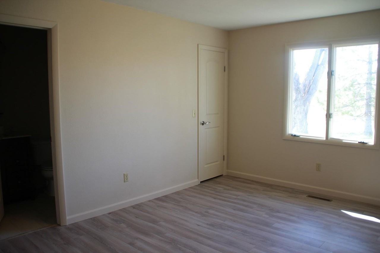 2124 Walter Rd - Photo 7 of 7
