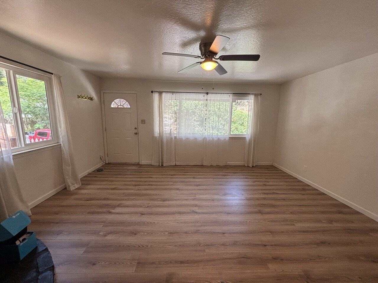 930 Darlington Ave - Photo 3 of 11