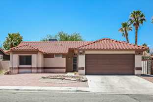504 Stonehurst Dr - Photo 1 of 1