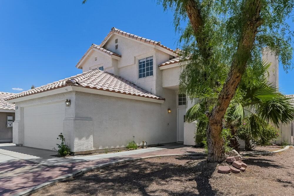 2205 Farmouth Cir - Photo 4 of 17