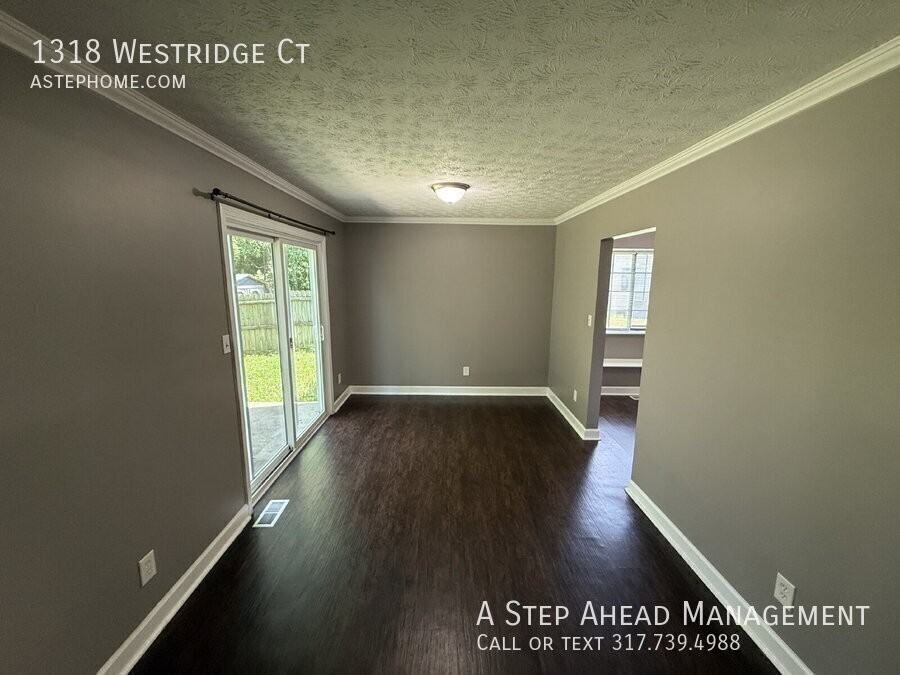 1318 Westridge Ct - Photo 6 of 29