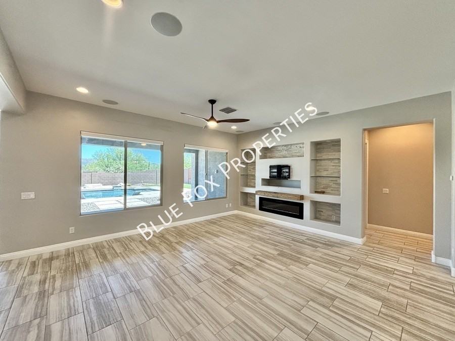 11583 N Big Star Trl - Photo 6 of 34