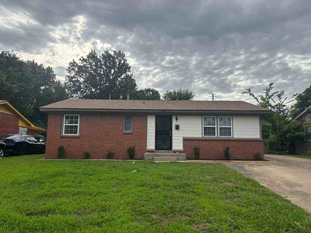 1262 S White Station Rd - Photo 2 of 20