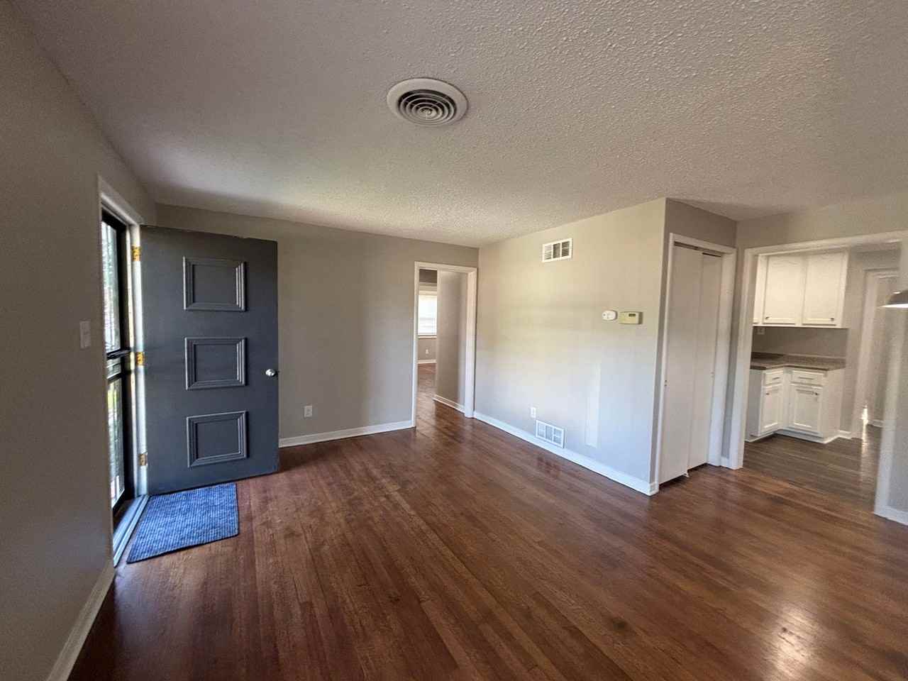 1262 S White Station Rd - Photo 5 of 20