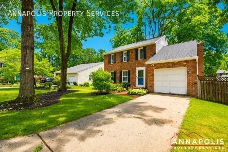 449 Alfreton Ct - Photo 2 of 39