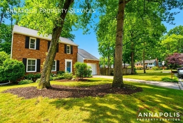 449 Alfreton Ct - Photo 4 of 39