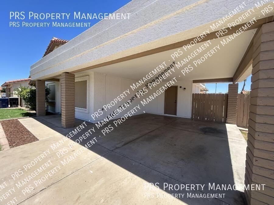 2207 W Monroe St - Photo 4 of 41