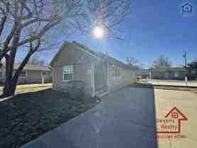 1604 Nw Lindy Ave - Photo 1 of 1