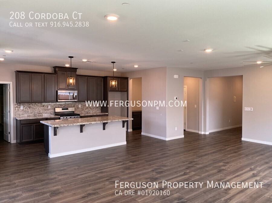 208 Cordoba Ct - Photo 6 of 19