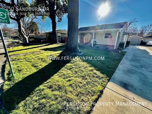 350 Sandburg Dr - Photo 3 of 32