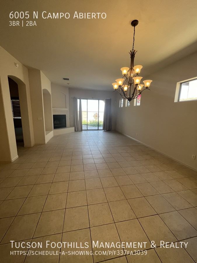 6005 N Campo Abierto - Photo 5 of 35
