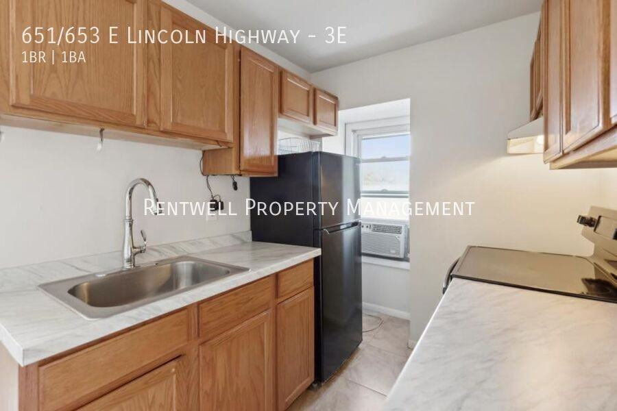 LINCOLN & #3E - Photo 7 of 15