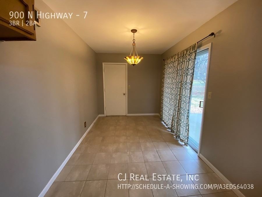 900 E State Rte E #7 - Photo 4 of 11