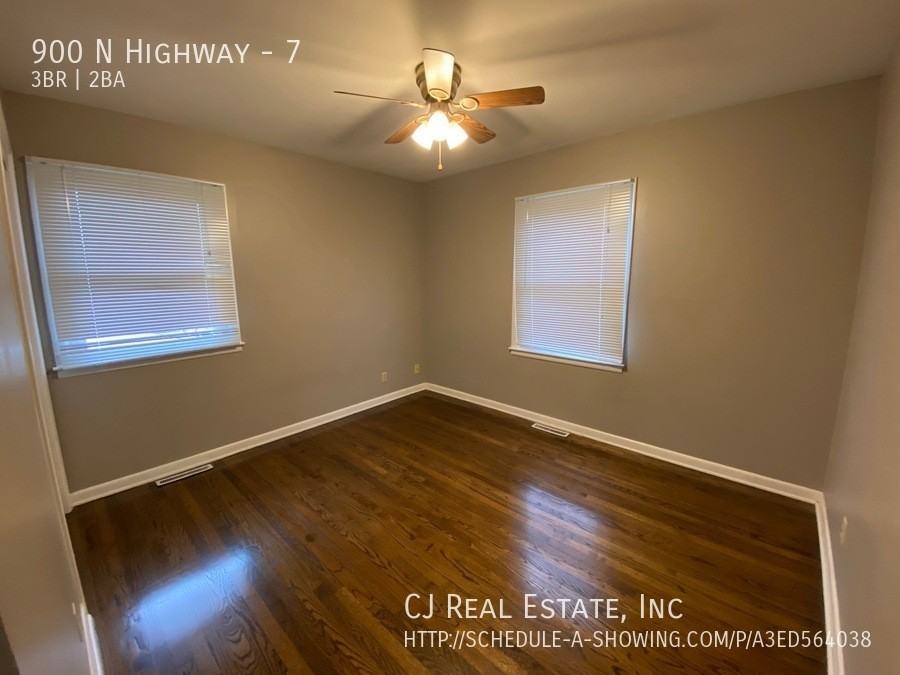 900 E State Rte E #7 - Photo 6 of 11