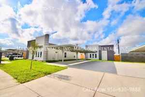 featured image of 3112 W Kenwood St #4