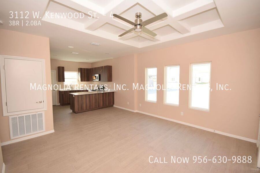 3112 W Kenwood St #4 - Photo 3 of 14