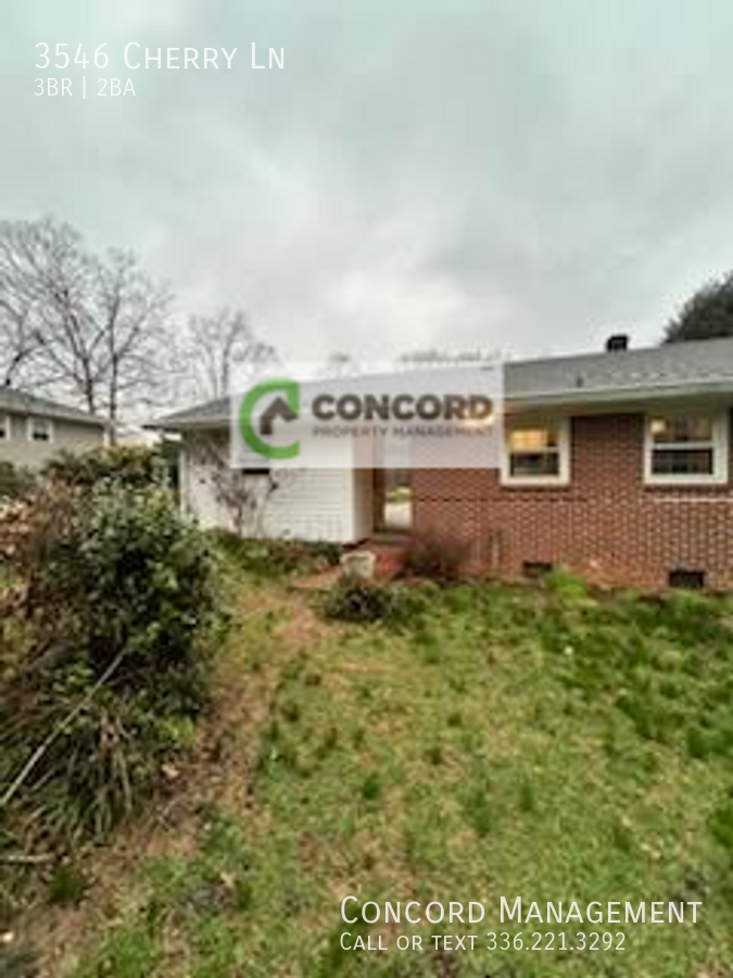 3546 Cherry Ln - Photo 2 of 19