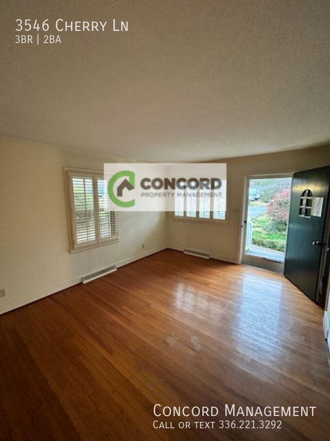 3546 Cherry Ln - Photo 5 of 19