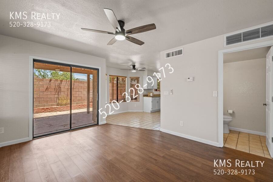 3060 W Country Hill Dr - Photo 7 of 27