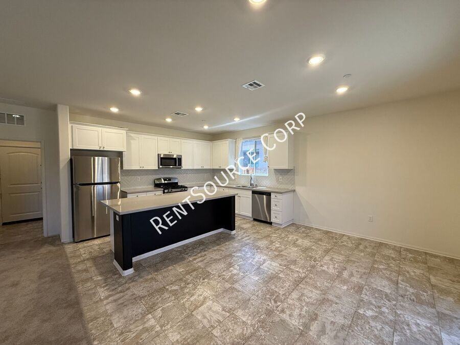 3309 Sonya Ave - Photo 5 of 26