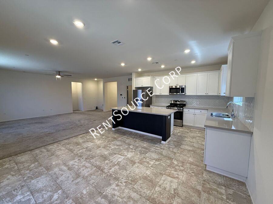 3309 Sonya Ave - Photo 6 of 26