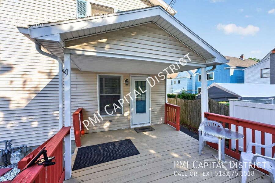 2481 Augustine Ave - Photo 5 of 29