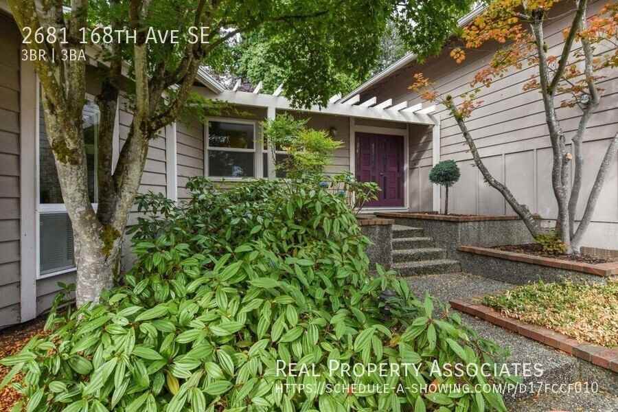 2681 168th Ave Se - Photo 2 of 22