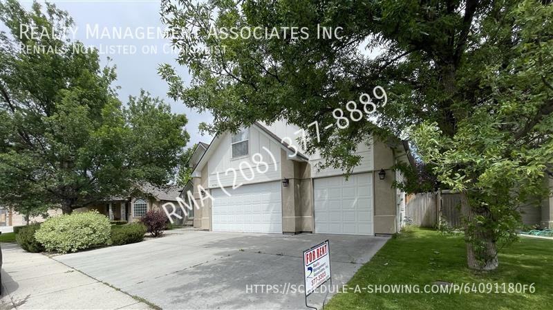 4336 N Chatterton Ave - Photo 2 of 17