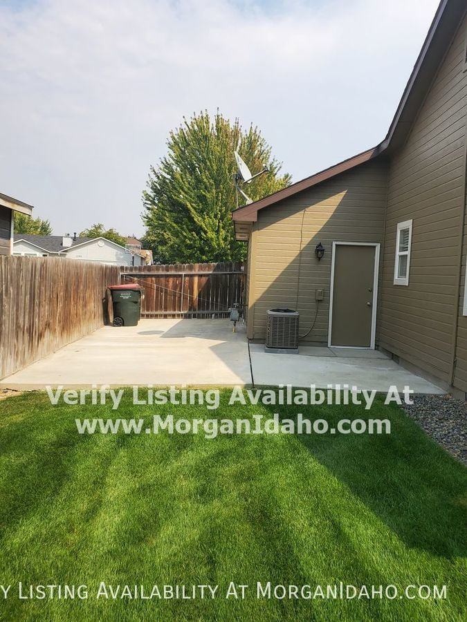 2763 N Quarrystone Pl - Photo 3 of 13