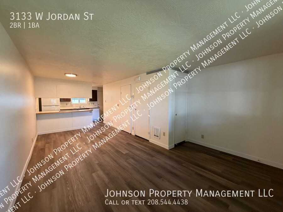 3133 W Jordan St - Photo 5 of 11