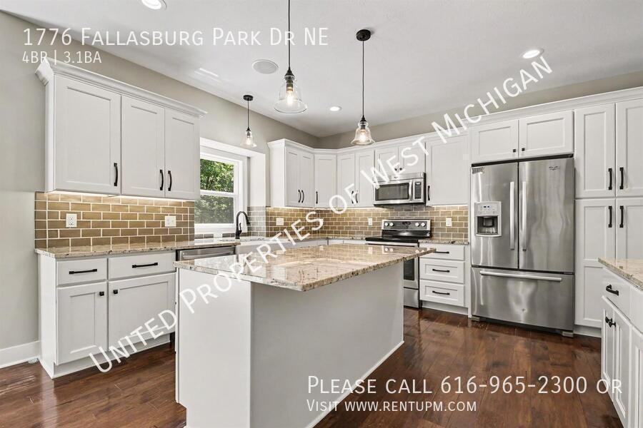 1776 Fallasburg Park Dr Ne - Photo 6 of 23