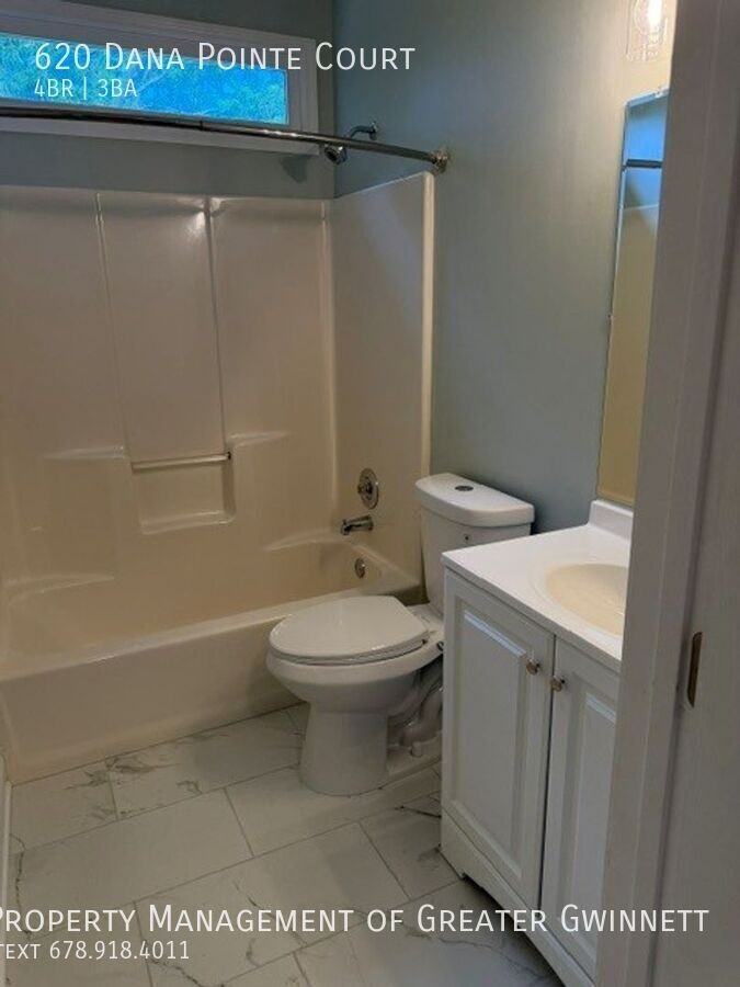 620 Dana Pointe Ct - Photo 3 of 26