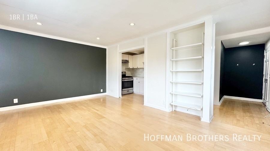1217 Westerly Ter #1 - Photo 3 of 7