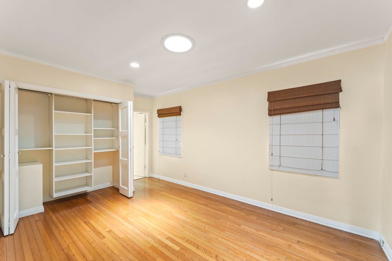 10342 Keswick Ave - Photo 6 of 25