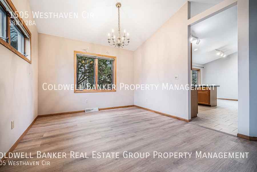 1505 Westhaven Cir - Photo 7 of 30