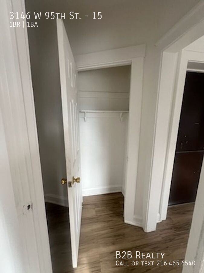 3146 W 95th St #15 - Photo 3 of 8