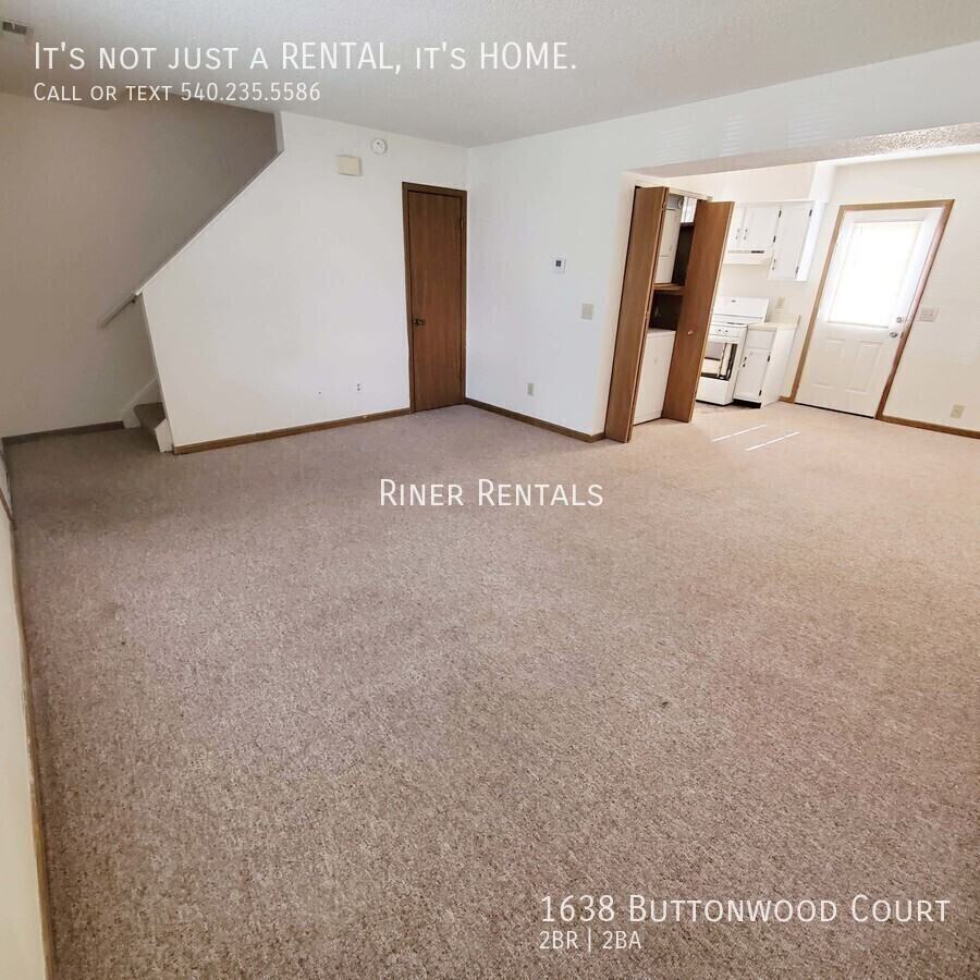 1638 Buttonwood Ct - Photo 2 of 11