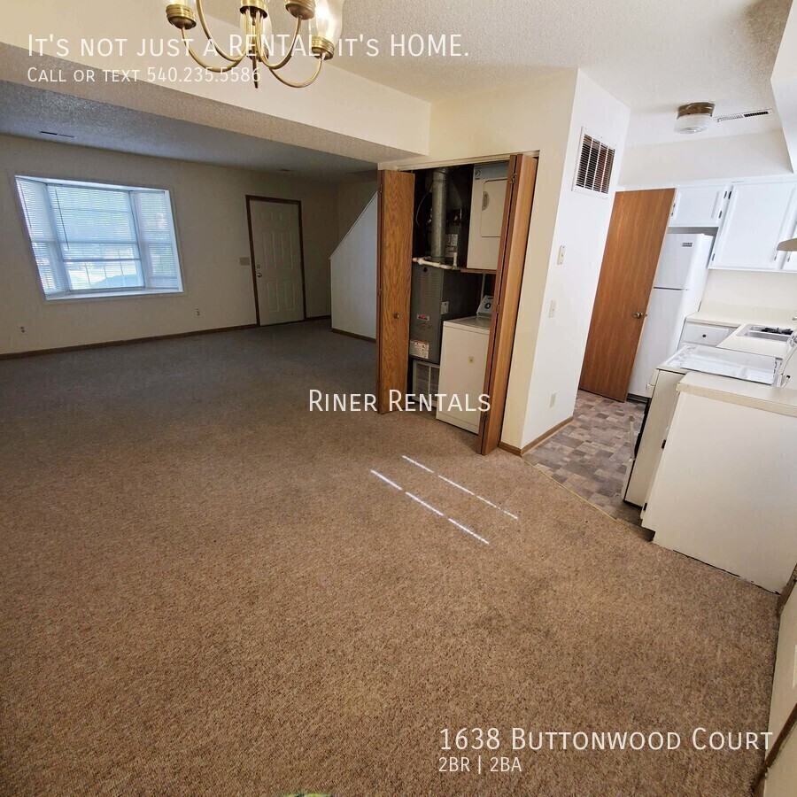 1638 Buttonwood Ct - Photo 4 of 11