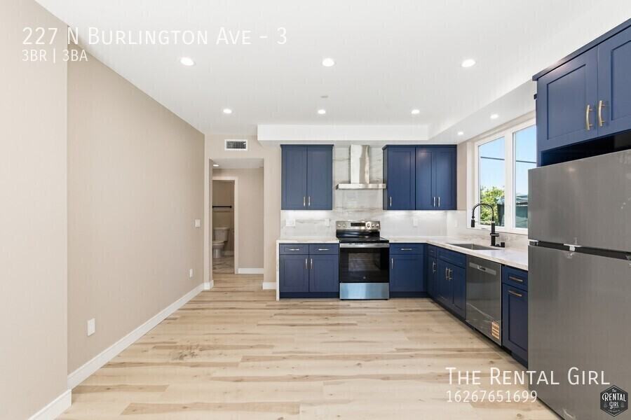 227 N Burlington Ave #3 - Photo 5 of 25