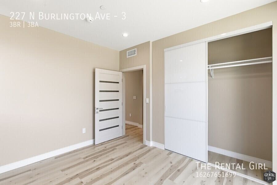 227 N Burlington Ave #3 - Photo 7 of 25